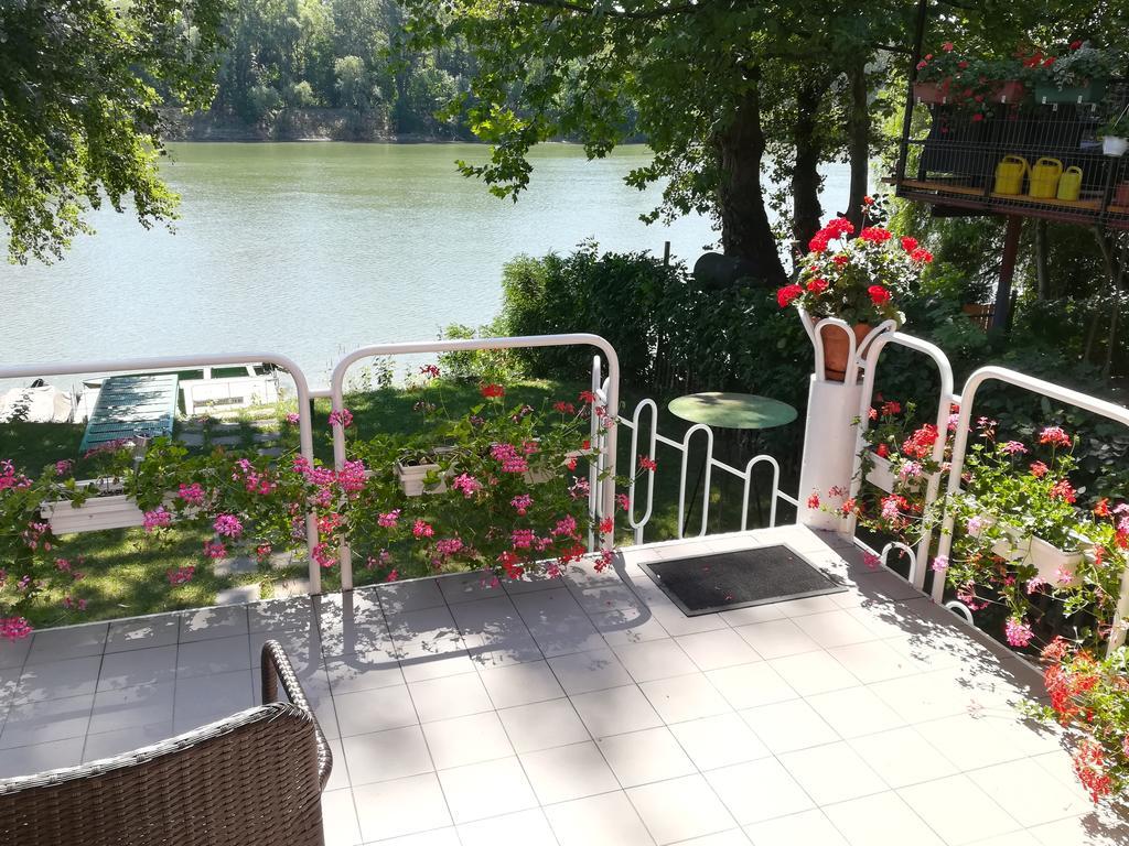 Tiszavirag Nyaralohaz Villa Szeged Buitenkant foto