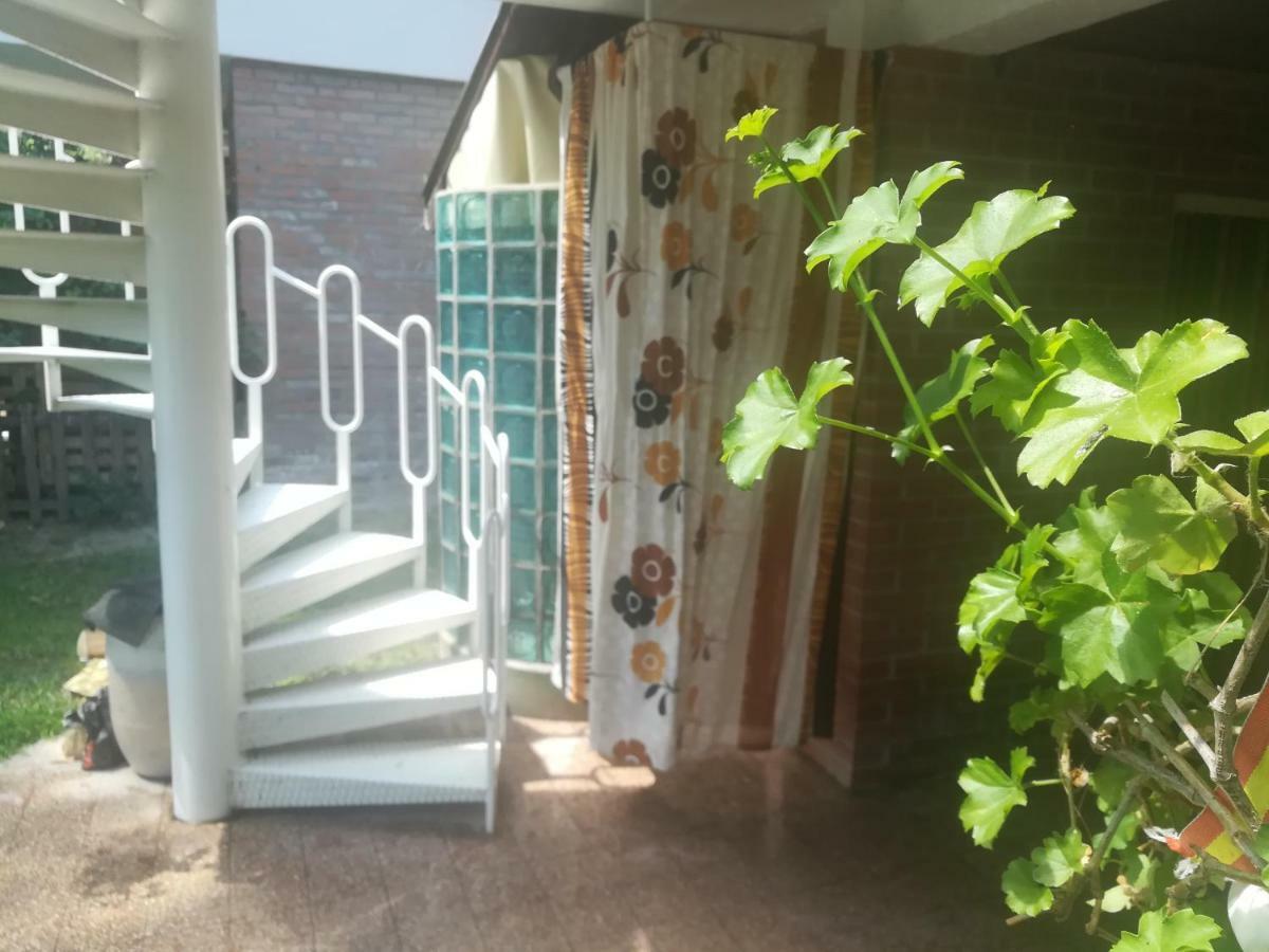 Tiszavirag Nyaralohaz Villa Szeged Buitenkant foto
